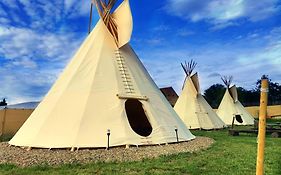 Teepee Camp Lounky