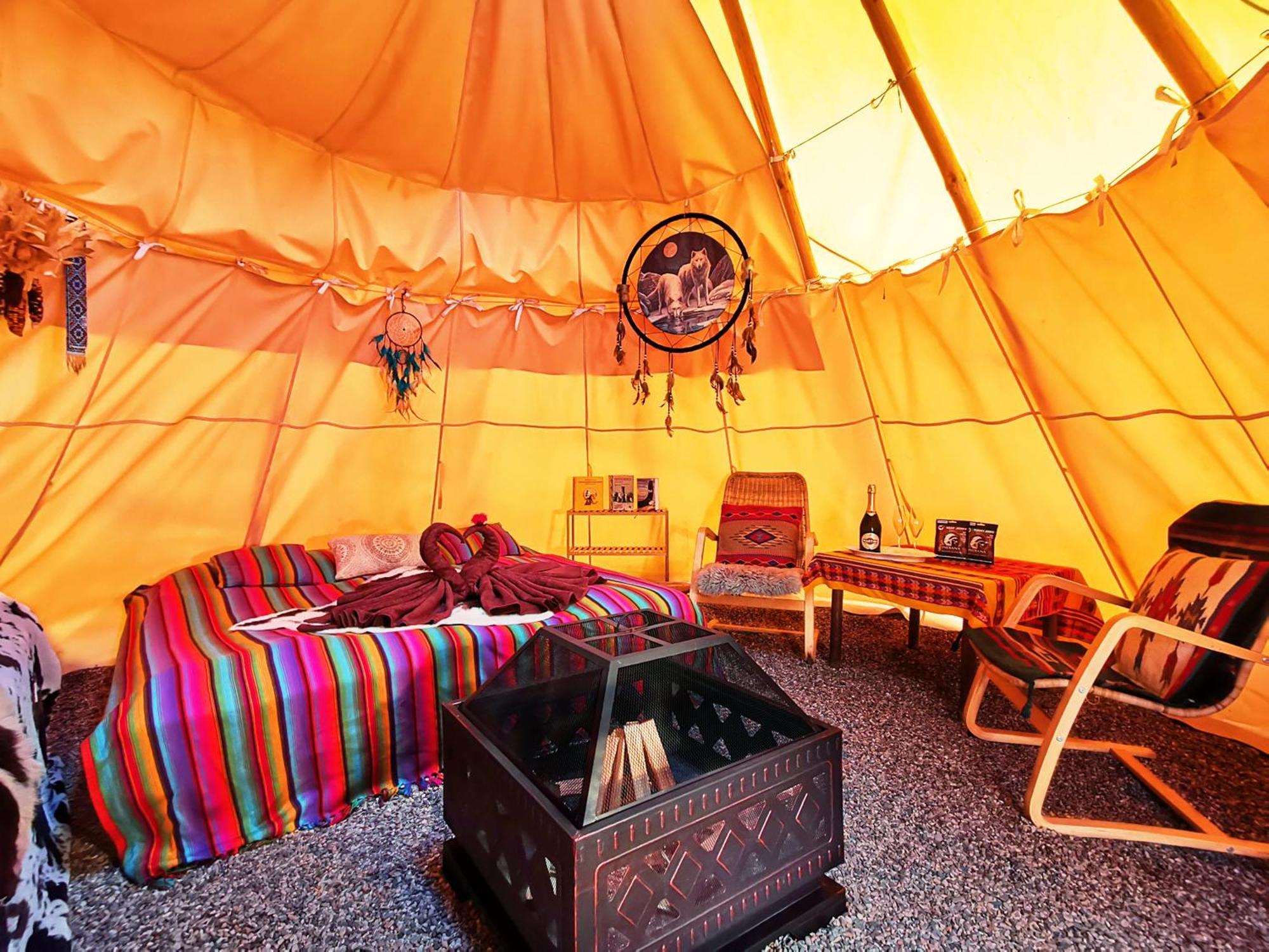 Hotel Teepee Camp Lounky Chodouny Exteriér fotografie