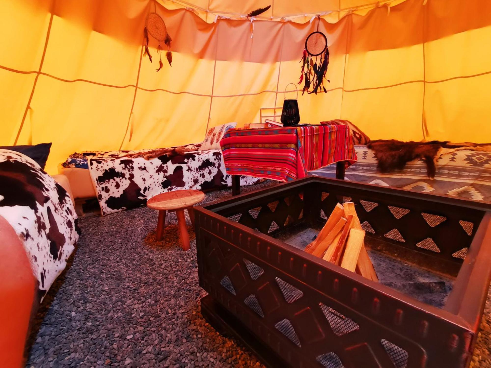 Hotel Teepee Camp Lounky Chodouny Exteriér fotografie